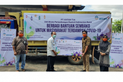ANTAM salurkan bantuan tahap 2 untuk penanganan COVID-19 di Sanggau