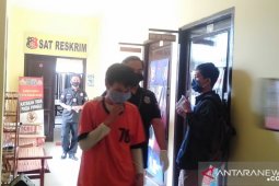 Sebarkan video asusila mantan istri, AB diamankan polisi Singkawang
