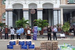 BI Provinsi Aceh salurkan bantuan sosial untuk masyarakat terdampak COVID-19