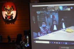 Mantan Dirut PTPN III divonis 5 tahun penjara terbukti terima suap