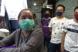 Pedagang konveksi di Banjarmasin berharap pemerintah tangguhkan penutupan pasar