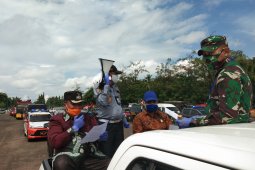 Jalur masuk keluar Banjarbaru - Banjar dijaga 24 jam selama PSBB