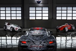 Maserati didedikasikan prototipe MC20 untuk Stirling Moss