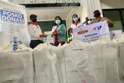 Gandeng pembubidaya ikan, PT STP donasi makanan kepada tenaga kesehatan