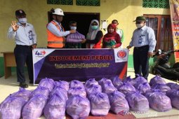 Indocement bagikan Sembako pada 10 desa binaan