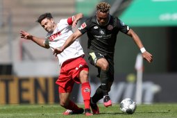 Mainz bangkit dari ketinggalan dua gol untuk menahan imbang Cologne