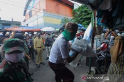Wali Kota pimpin penertiban pedagang di Pasar Kebon Kembang Bogor