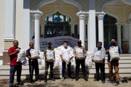 SBA Salurkan Sembako untuk 34 Gampong di Aceh Besar