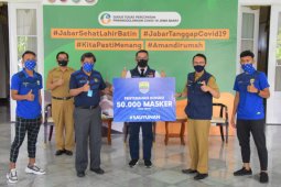 Kang Emil ajak "Bobotoh" lawan COVID-19 dengan taat aturan PSBB