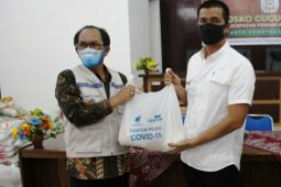 PT Taspen Pematangsiantar serahkan bantuan lagi ke GTP2 COVID-19