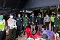 Ketua DPRD Kota Banjarbaru kunjungi pos pemeriksaan PSBB