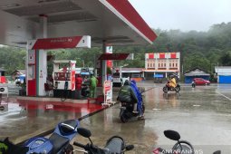 Hujan deras, pengguna jalan ke barat selatan Aceh berhati-hati