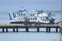 Penyeberangan pelabuhan Ketapang sepi