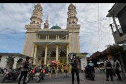 Polisi patroli jelang perayaan Idul Fitri