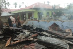 Dua ruko terbakar di Aceh Timur
