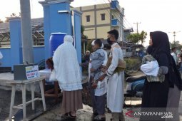 Umat Muslim di Belitung Shalat Idul Fitri dengan protokol kesehatan
