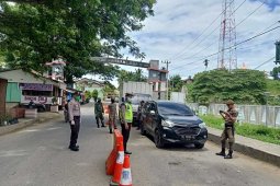 Hari pertama lebaran, 187 kendaraan diperintahkan putar balik di perbatasan Aceh