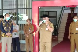 Bupati : Perlu surat edaran Gubernur batasi pedagang luar Tabalong