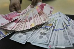 Rupiah menguat terhadap dolar AS seiring makin meredanya kekhawatiran Omicron