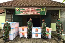 Kesdam IX/Udayana terima 30 koli alat kesehatan bagi tenaga medis