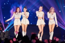 BLACKPINK posisi ketiga artis dengan "subscriber" terbanyak di YouTube