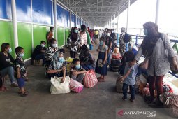 Malaysia tunda deportasi 400 WNI karena COVID-19