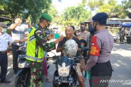 Forkopimda Bangka Barat sosialisasi wajib masker di pasar