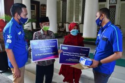 XL Axiata berikan paket data sampai lulus SMA kepada Alfiatus Sholehah
