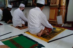Kaum muslim sambut gembira jumatan mulai kembali