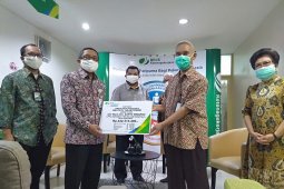 BPJAMSOSTEK serahkan santunan kepada perawat meninggal karena COVID-19