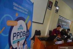 Insan pendidikan berharap SPP gratis di Jawa Barat dibayarkan tepat waktu