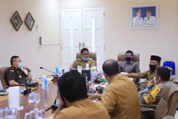 Forkopimda beri nama pasar di Lamdingin "Samudra Kutaraja Gemilang"