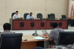 Anggaran COVID-19 menjadi pembahasan di DPRD HST
