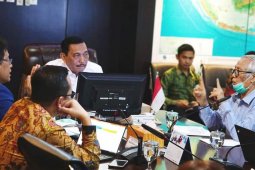 Luhut diskusi soal kebijakan ekonomi bersama dosen senior UI