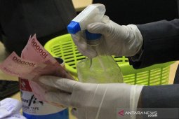 Rupiah pada akhir pekan terkoreksi di tengah penguatan mata uang regional