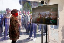 Dua unit "thermal scanner" dipasang di pintu Balai Kota Surabaya