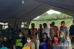 Relawan ODP/ODS COVID-19 Bangka salurkan 300 paket sembako