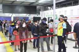 Jumlah penumpang KRL naik 12 persen