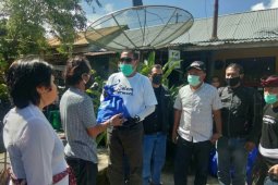 Undiksha bantu warga terdampak COVID-19 di Kintamani