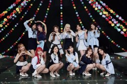 IZONE rajai tangga musik lewat lagu "Secret Story of the Swan"