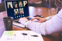 Webinar berbayar kian diminati di masa "new normal"