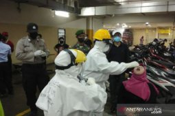 Tim Gugus COVID-19 Pangkalpinang lakukan tes swab masal di pusat perbelanjaan