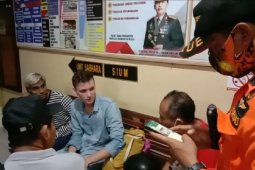Tim SAR temukan dua turis AS tersesat di hutan Karangasem-Bali