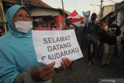 Penyambutan untuk warga sembuh COVID-19