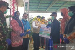 Giliran warga Pulau Laut Tengah dapat BLT