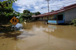 Banjir sudah genangi sejumlah daerah di Kapuas Hulu