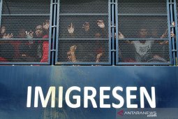 KJRI Kuching dan Polisi malaysia bebaskan penyekapan 8 PMI di Miri