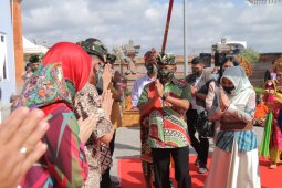 Awali tugas, Pangdam IX/Udayana gelar tradisi tepung tawar