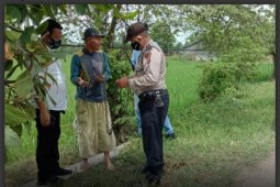 Lagi kerja di sawah, sepeda motor petani lenyap