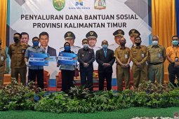 Wagub serahkan  BSM kepada 1.600 jiwa di Balikpapan